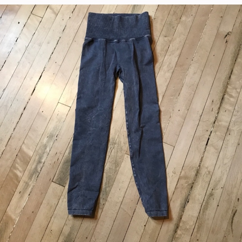 NWOT FP Good Karma Faded Grape set - Picture 2 of 8